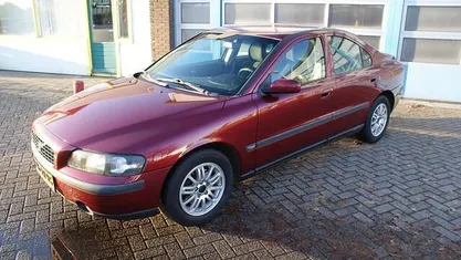 Occasion 2004 Volvo S60 Sedan | € 1.950 (Goede deal)