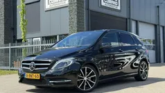 Zwart Gebruikt 2014 Mercedes B180 Prestige MPV | € 14.250 (Eerlijke prijs)