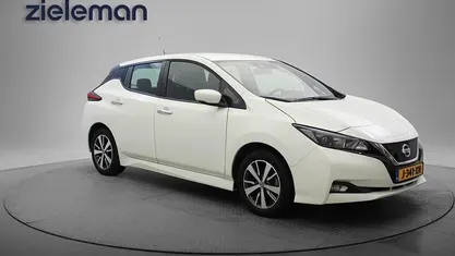 Gebruikt 2020 Nissan Leaf Acenta Hatchback | € 11.845 (Goede deal)