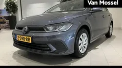 Grijs, metallic lak Gebruikt 2024 VW Polo Hatchback | € 20.900 (Eerlijke prijs)