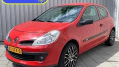 Gebruikt 2008 Renault Clio II Hatchback | € 1.445 (Eerlijke prijs)