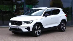 Wit Gebruikt 2023 Volvo XC40 Ultimate SUV | € 39.500 (Eerlijke prijs)