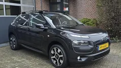 Zwart Gebruikt 2015 Citroën C4 Cactus PureTech Hatchback | € 9.495 (Eerlijke prijs)