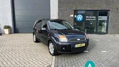 Gebruikt 2009 Ford Fusion Futura MPV | € 4.999 (Eerlijke prijs)