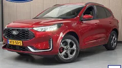Rood Gebruikt 2024 Ford Kuga ST-Line X SUV | € 40.900 (Goede deal)
