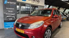 Gebruikt 2009 Dacia Sandero Lauréate Hatchback | € 1.890 (Eerlijke prijs)