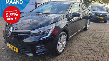 Zwart metallic Occasion 2021 Renault Clio V Zen Hatchback | € 15.900 (Eerlijke prijs)