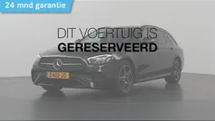 Zwart Gebruikt 2023 Mercedes E300 AMG line Stationwagen | € 43.850 (Goede deal)