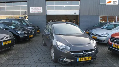 Grijs Occasion 2015 Opel Corsa Cosmo Hatchback | € 3.740 (Goede deal)