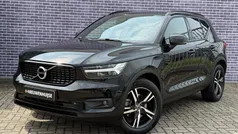 Zwart Gebruikt 2021 Volvo XC40 R-Design SUV | € 30.694 (Eerlijke prijs)