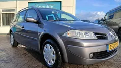 Grijs Gebruikt 2008 Renault Mégane GrandTour Stationwagen | € 2.699 (Eerlijke prijs)