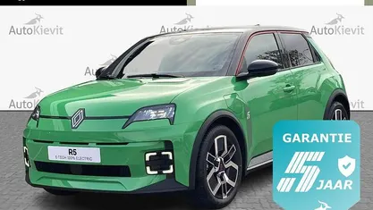 Groen Nieuw 2025 Renault R5 Komfort Hatchback | € 31.950 (Goede deal)