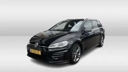 Occasion VW Golf VII R-line 150 PK (110 kW) 2020 Zwart (metallic) Stationwagen
