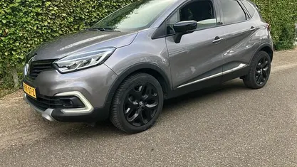 Gebruikt 2019 Renault Captur Intens SUV | € 15.985 (Eerlijke prijs)
