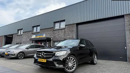 Zwart Gebruikt 2017 Mercedes GLC250 Premium Plus SUV | € 29.999 (Eerlijke prijs)