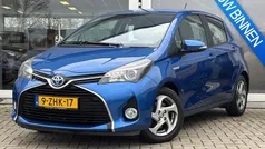 Gebruikt 2015 Toyota Yaris Hybrid Hatchback | € 13.450 (Eerlijke prijs)