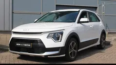 Wit Gebruikt 2022 Kia Niro Comfort SUV | € 29.945 (Eerlijke prijs)