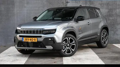 Grijs Nieuw 2025 Jeep Avenger Summit SUV | € 33.995 (Goede deal)