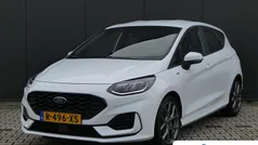 Gebruikt 2022 Ford Fiesta ST-Line Hatchback | € 18.935 (Eerlijke prijs)