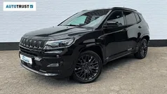 Zwart Gebruikt 2021 Jeep Compass SUV | € 25.495 (Eerlijke prijs)