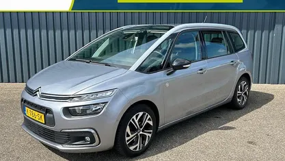 Grijs Occasion 2021 Citroën C4 SpaceTourer PureTech MPV | € 20.535 (Eerlijke prijs)