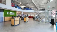 Deep crystal blue Gebruikt 2022 Mazda CX-30 Homura-Line SUV | € 24.925 (Eerlijke prijs)