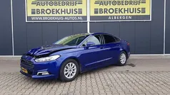 Blauw (metallic) Gebruikt 2016 Ford Mondeo Titanium Hatchback | € 4.400 (Super prijs)