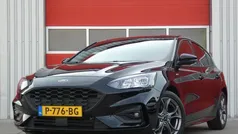 Zwart, metallic lak Gebruikt 2022 Ford Focus Business Edition Hatchback | € 18.900 (Eerlijke prijs)