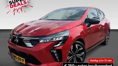 Rood metallic Gebruikt 2025 Mitsubishi Colt Intense+ Hatchback | € 27.430 (Eerlijke prijs)