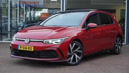 Gebruikt 2021 VW Golf VII R-line Hatchback | € 22.499 (Eerlijke prijs)