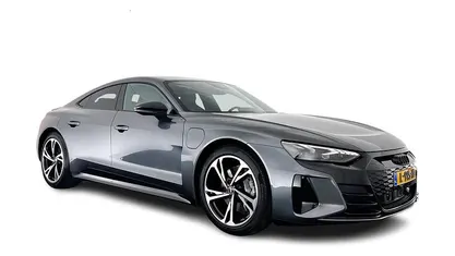 Occasion 2021 Audi e-tron GT quattro Comfort Sedan | € 43.945 (Eerlijke prijs)