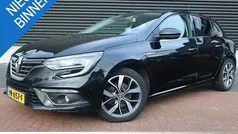 Zwart Gebruikt 2016 Renault Mégane III Bose Edition Hatchback | € 10.995 (Eerlijke prijs)
