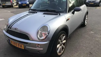 Gebruikt 2002 Mini ONE Salt Hatchback | € 900 (Eerlijke prijs)