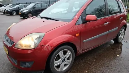 Gebruikt 2006 Ford Fiesta Futura Hatchback | € 850 (Goede deal)