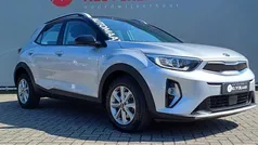 Gebruikt 2021 Kia Stonic SUV | € 19.950 (Eerlijke prijs)