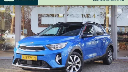 Blauw Occasion 2021 Kia Stonic SUV | € 17.405 (Eerlijke prijs)