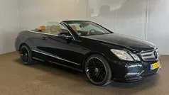 Zwart, metallic lak Gebruikt 2012 Mercedes E220 AMG Cabriolet | € 14.900 (Goede deal)