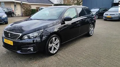 Occasion 2019 Peugeot 308 SW Stationwagen | € 6.150 (Super prijs)