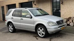 Grijs Gebruikt 2000 Mercedes ML320 SUV | € 2.750 (Eerlijke prijs)