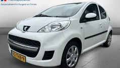 Wit Gebruikt 2012 Peugeot 107 Hatchback | € 4.950 (Eerlijke prijs)