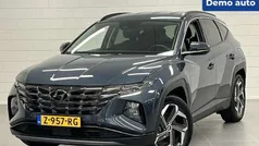 Blauw, metallic lak Gebruikt 2024 Hyundai Tucson Comfort SUV | € 39.725 (Eerlijke prijs)