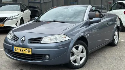 Occasion Renault Mégane Cabriolet Exception 135 PK (99 kW) 2007 Blauw Cabriolet