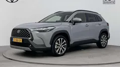 Grijs Gebruikt 2024 Toyota Corolla Cross Style SUV | € 36.995 (Eerlijke prijs)