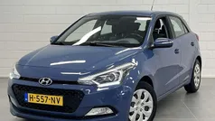 Blauw Gebruikt 2017 Hyundai i20 Hatchback | € 9.925 (Eerlijke prijs)