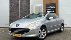 Grijs (metallic) Gebruikt 2006 Peugeot 307 CC Cabriolet | € 2.150 (Eerlijke prijs)