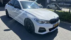 Wit Gebruikt 2022 BMW 318 Executive Sedan | € 36.950 (Eerlijke prijs)