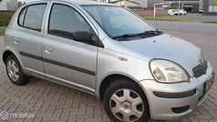 Gebruikt 2003 Toyota Yaris Terra Hatchback | € 1.000 (Goede deal)