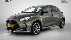 Groen Gebruikt 2021 Toyota Yaris Executive Hatchback | € 23.945 (Eerlijke prijs)
