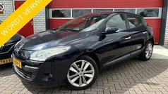 Blauw Gebruikt 2010 Renault Mégane III Hatchback | € 5.888 (Eerlijke prijs)