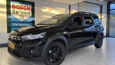 Gebruikt 2023 Dacia Jogger Extreme MPV | € 21.950 (Eerlijke prijs)